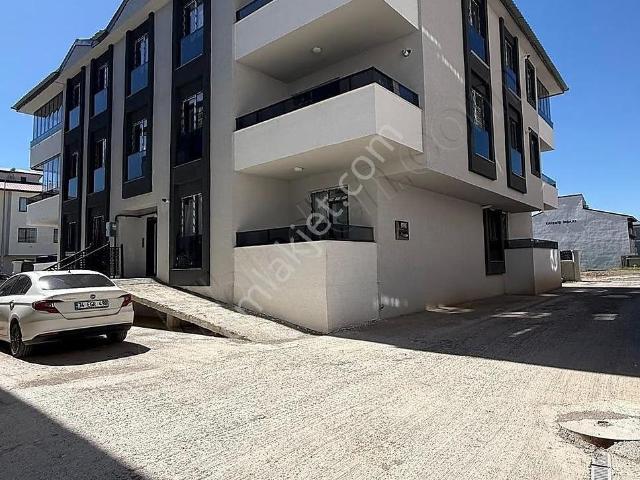 Işık Gayrimenkul'den Dadaşkent'te 2+1 Kiralık Daire