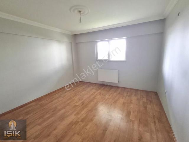 Işık Gayrimenkul'den Dadaşkent'te 2+1 Kiralık Daire