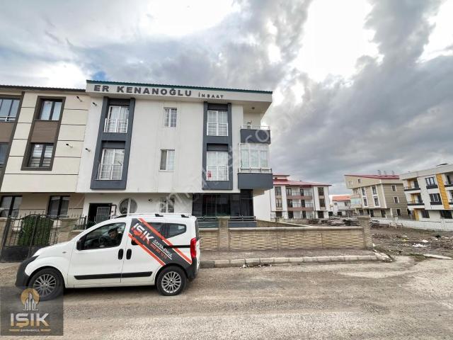 Işık Gayrimenkul'den Dadaşkent'te 2+1 Satılık Daire