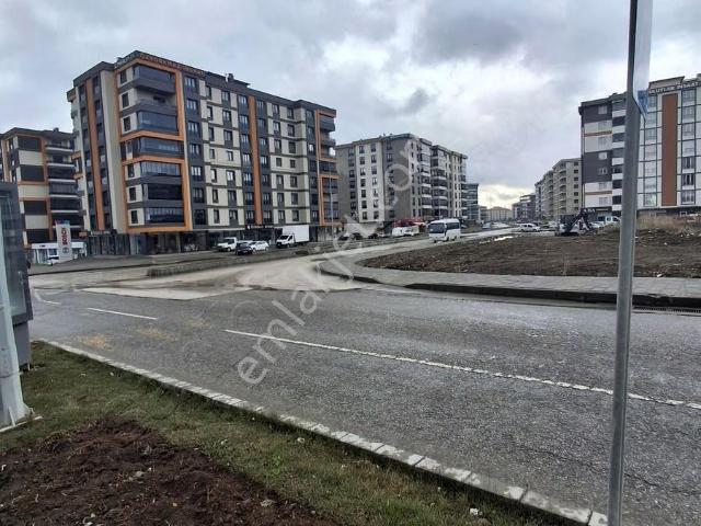 Işık Gayrimenkul'den Kombina'da 1+1 Kiralık Daire