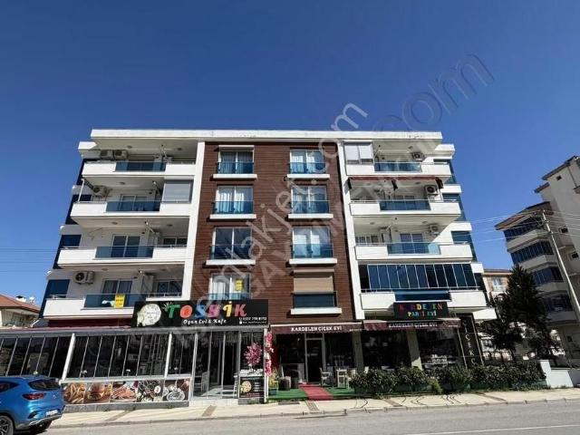 Işık Gayrimenkul'den Satılık Cadde Üzeri Lux 3+1 Daire