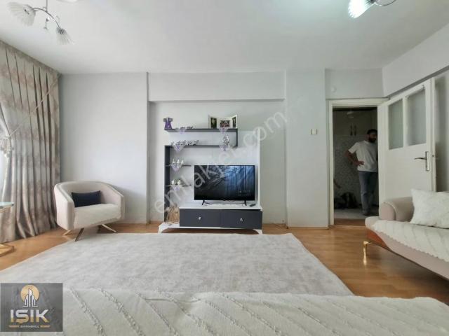 Işık Gayrimenkul'den Yıldızkent'de Satılık 2+1 Daire