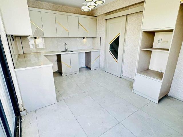 ÇİKAN GAYRIMENKUL'DEN ALPASLAN MAHALLESİNDE SATILIK 2+1 DAİRE