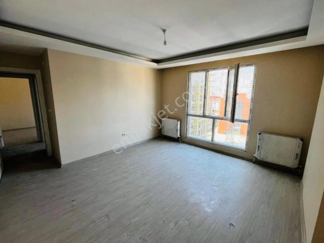 Işık'dan Orkide Sitesinde Krediye Uygun Satılık 2+1 Daire 82m²
