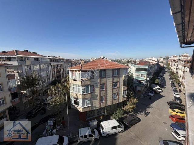 İki Aile Kullanımına Uygun, Balkonlu Ve Teraslı Ferah 3+1