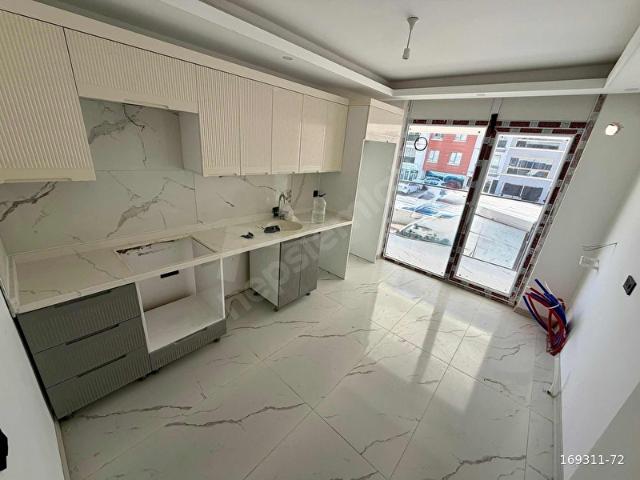 İKİBLOKLU SİTE'DE ÖN CEPHEDE ÇİTF BANYO 125 M 3+1 OTURUMA HAZIR