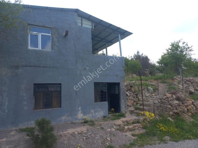 İki Katlı Müstakil 350 Metrekare Deniz Manzaralı