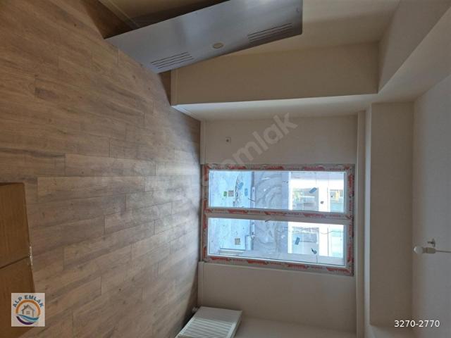 İKİ YAKA PROJESİNDE TERASLI, SATILIK 1+1 DAİRE