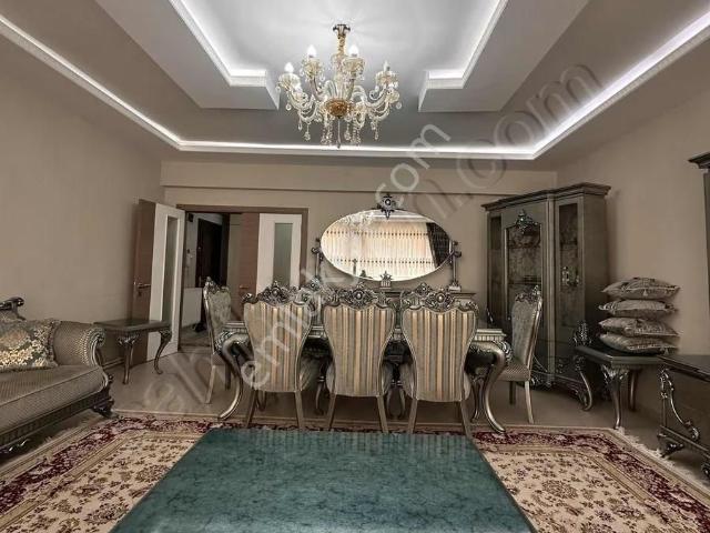 İkinisan'da Site İçinde Satılık 3+1 Geniş Daire