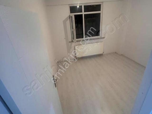 İkiyaka' Dan Geniş Kullanımlı, Temiz Masrafsız 2+1 Kiralık Daire
