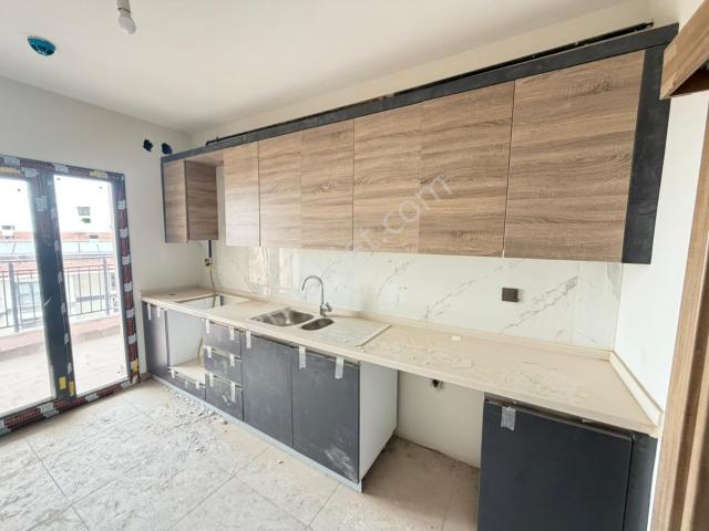 İkizce'de Kiralık 3+1 Ara Kat Daire