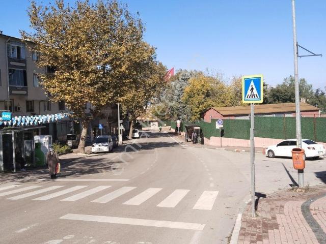 Işıklar Askeri Okulu Karşı Ara Sokağı 3+1 Kiralık Daire !