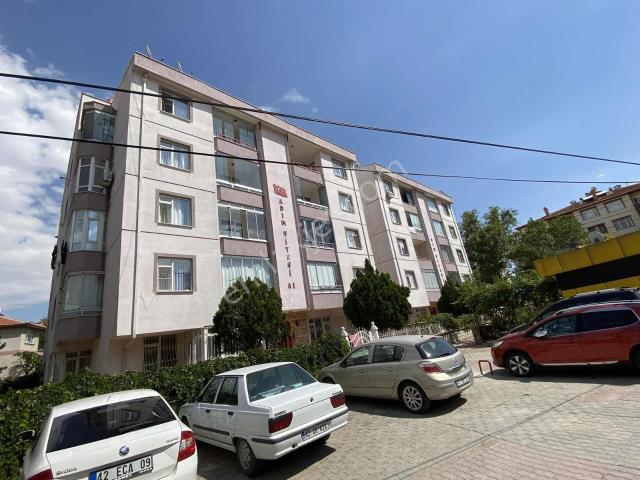 Işıklar Mah Kule Site Yakını 4+1 Geniş Site İçi Kullanışlı Daire