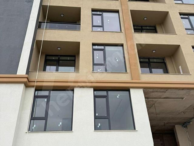 İKON ÇAKIRLAR'DA OTURUMA VE YATIRIMA UYGUN MODERN 1+1 DAİRE