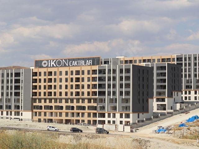 İKON ÇAKIRLAR'DA SATILIK 1+1 DAİRE