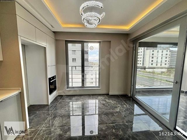 İKON GMD'DEN KOMBİNA'DA DENİZ YAPI'DA SATILIK 4+1 DAİRE