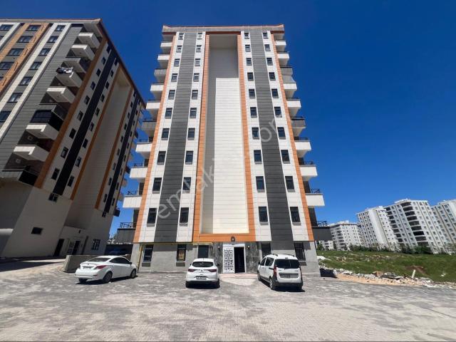 İkra’dan Mehmetçik’te Kiralık 3+1 Giriş Kat Daire