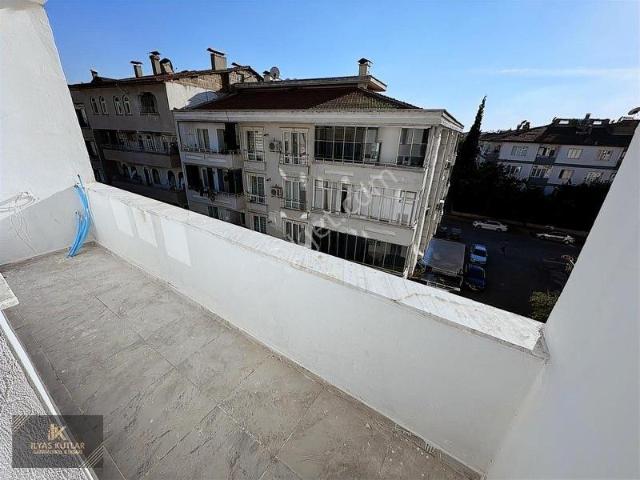İlyas Kutlar Gyo Binevler Balık Pazarı Cvr Satılık 1+1 Daire