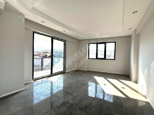 İlbadı Mahallesinde 2+1/90 M2 Ön Cephe 2.950.000 Tl