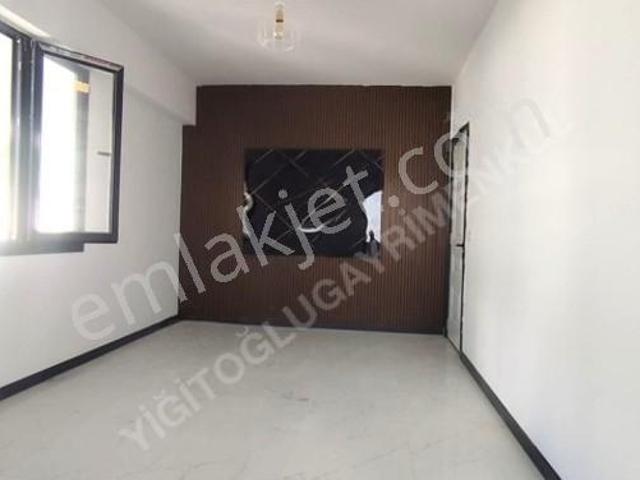 İlbadı Mahallesinde 2+1/95 M2 Daire 3.150.000 Tl