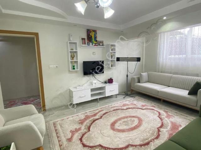İlbadı Mahallesinde 3+1/120 M2 Daire 3.100.000 Tl Satılık