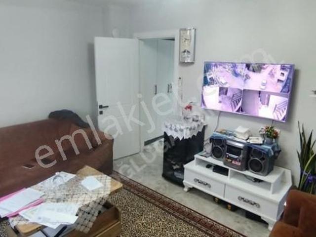 İlbadı Mahallesinde 3. Kat 2+1/90 M2 3 Yıllık Satılık Daire !