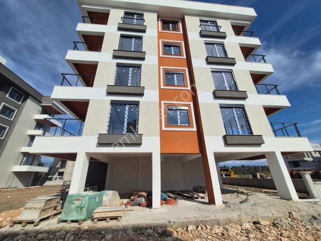 İlbey / Finike De Satılık 1+1 Ve 2+1 Daireler son 4 Daire