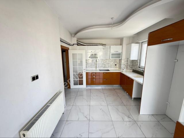 İldem Gesi Fatih Mah'de 3+1 Lüks Özel Yapsat Kiralık Daire