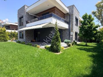 İldem Fatih Mahallesinde 4.5+1 Lüks Akıllı Villa