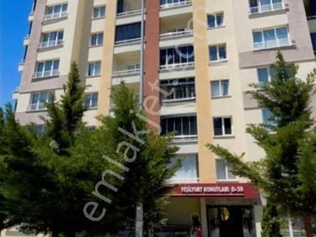 İldem Yeşilyurt d Konutlarında Satılık Kaçmaz Fırsat Daire!