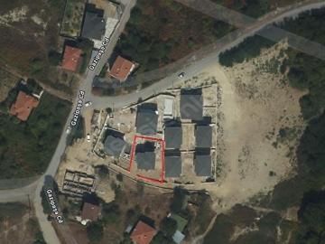 ŞİLE TURYAP'tan Akçakese'de Site İçerisinde Tripleks Villa