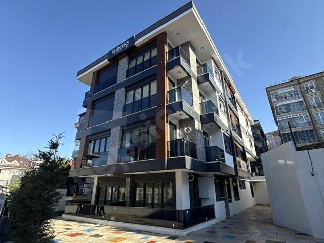 ŞİLE TURYAP'tan Merkezde Havuzlu Sitede Sıfır Kiralık daireler