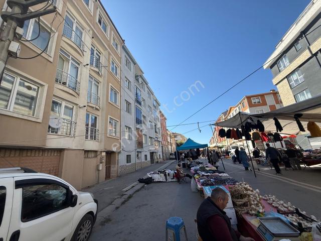 İletişim Kapısına 5dk*ayrı Mutfaklı*full Eşyalı*depozıtosuz 1+1
