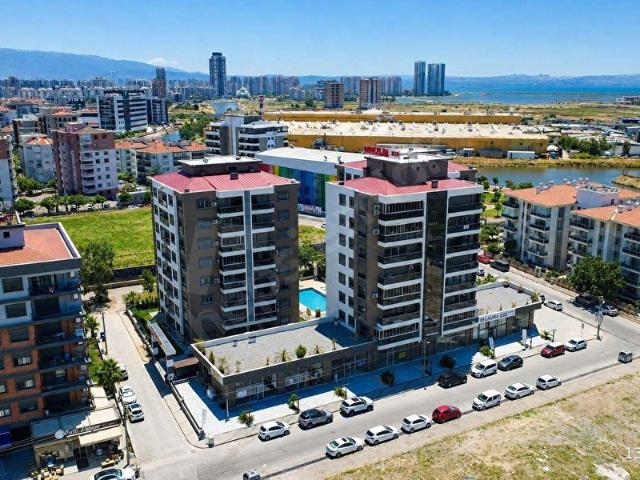 ÇİĞLİ ATAŞEHİR'DE BEST ATAŞEHİR SİTESİNDE HAVUZLU 2+1 SATILIK DAİRE