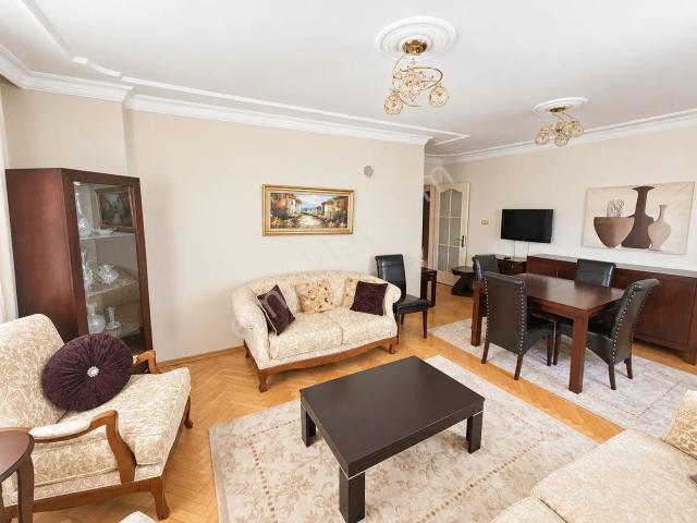 Çiğli Ataşehir Doğa Sitesinde 3+1 Satılık Daire