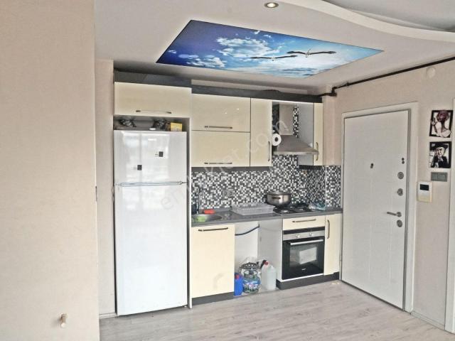 Çiğli Ataşehirde Eşyalı 1+1 Dogalgazlı Klımalı Artı Eşyalı Daire