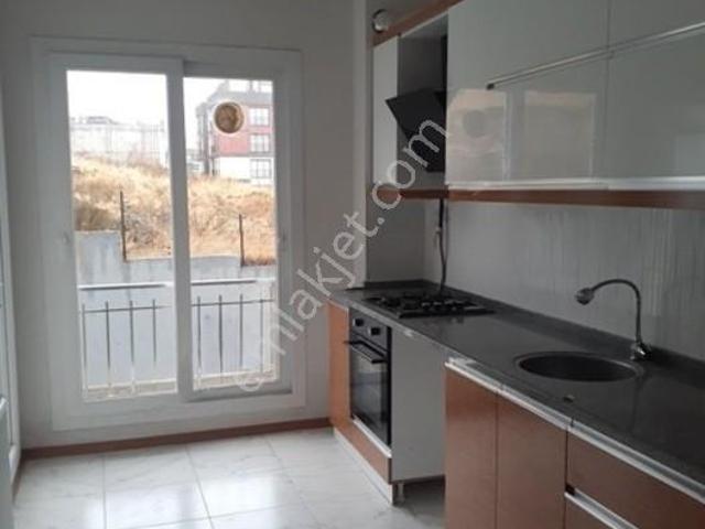 Çiğli Atatürk De Yeni Bina Ara Kat Doğalgazlı 2+1 Kiralık