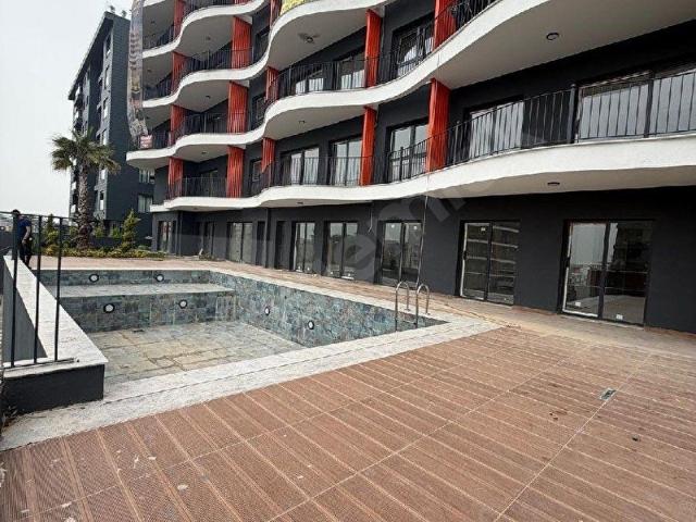 Çiğli Anadolu Caddesi Üzerinde Kiralık 2+1 Daire 85 m Geniş ve Ferah Yaşam Alanı