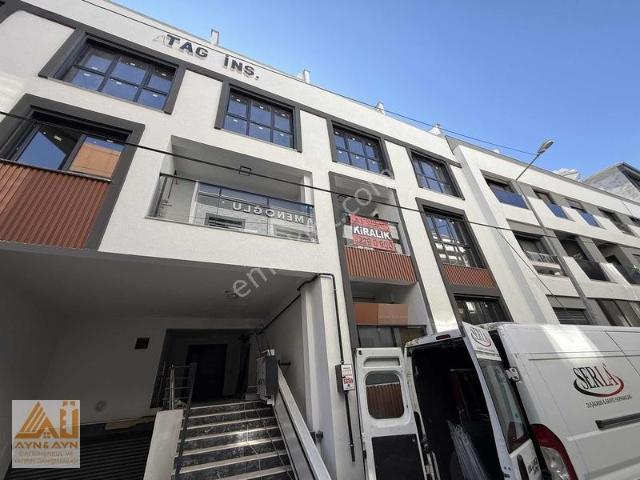 Çiğli Araştırma Hastanesine Yürüme Mesafesinde Kiralık 2+1