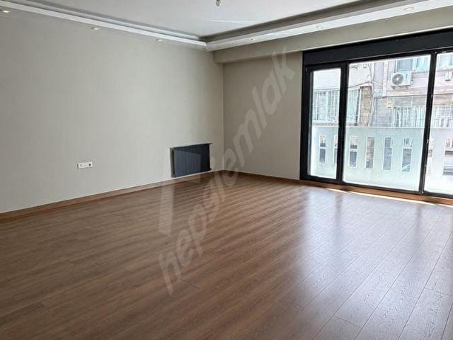 Şişli Bozkurt Mahallesinde Nişantaşı Citys Yürüme Mesafesinde Satılık 3+1 Daire