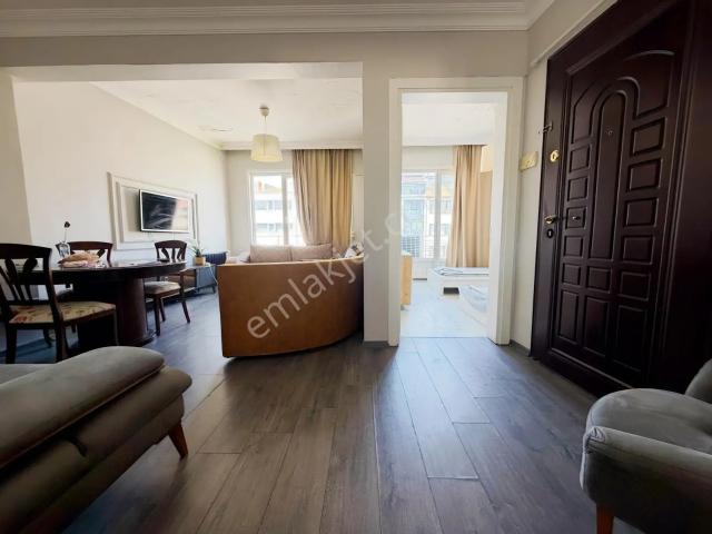 Şişli Cumhurriyet Caddesi'nde Kiralık 2+1 Daire