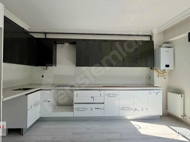 ŞİŞLİ CEVAHİR YANI YENİ BİNADA KİRALIK DAİRE