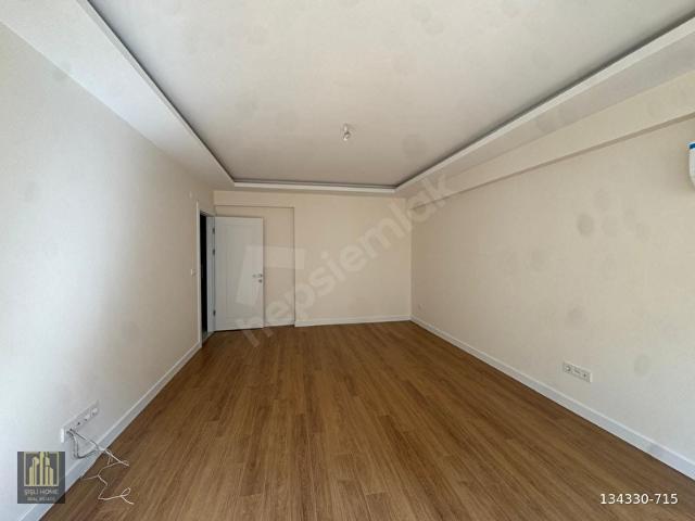 ŞİŞLİ'DE SIFIR BİNADA 2+1 ARA KAT SATILIK DAİRE