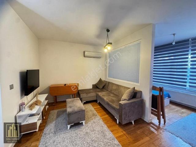 Şişli Feriloft Resıdence'de 3.kat Full Eşyalı 1+1 Satılık Daire