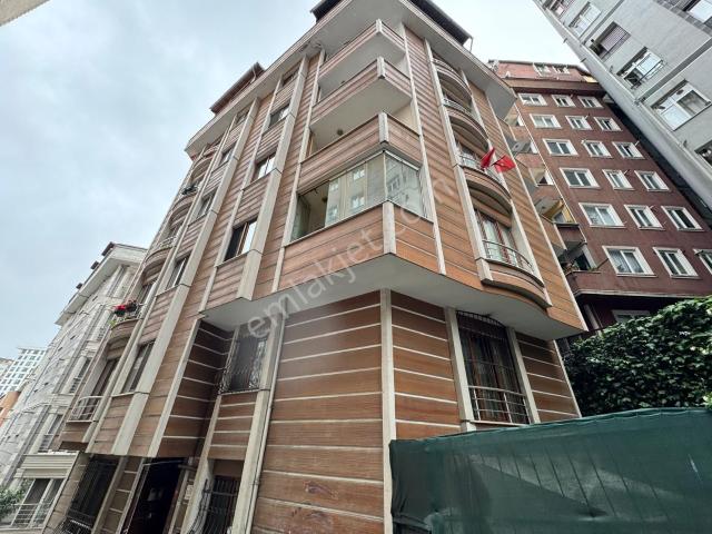 Şişli Gülbağ'da Yeni Binada Satılık 2+1 Daire