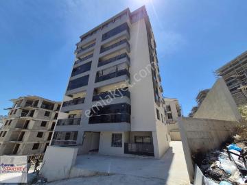 Çiğli Gazi Mustafa Kemal Mahallesin'de 2+1 Kiralık Daire