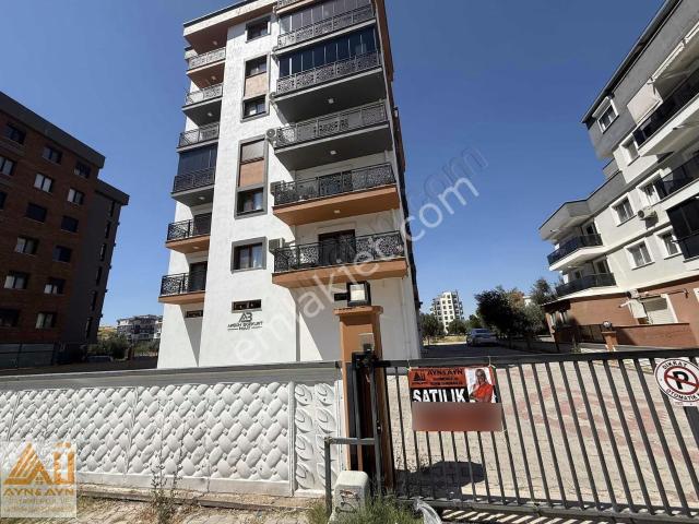 Çiğli Harmandalı Fırsat Satılık 2+1 Daire