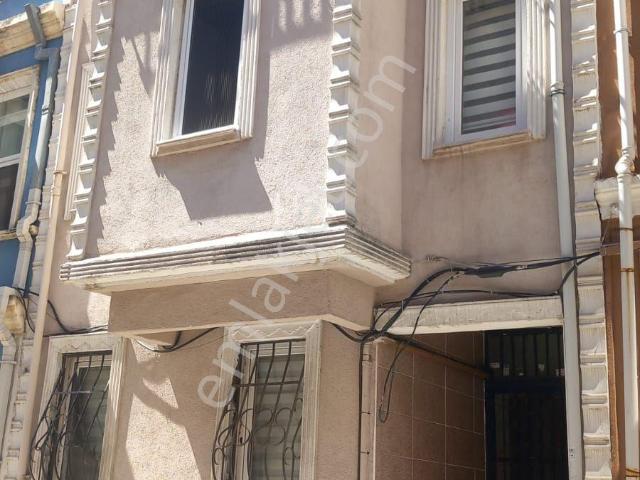 Şişli Harbiyede Full Yenilenmiş Kiralık 2+1 Daire