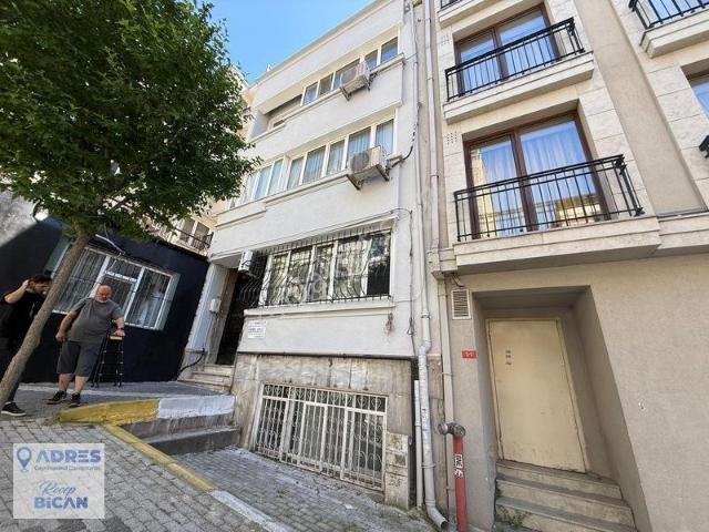 Şişli Harbiye'de Satılık 2+1 Eşyalı Daire Yatırım Fırsatı