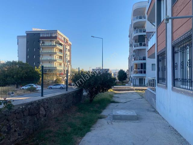 Çiğli İnönü'de Site İçinde Satılık 130m2 Ferah 3+1 Daire